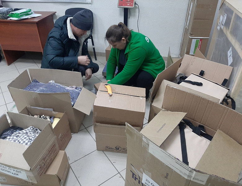 Более 100 кг гуманитарной помощи отправили активисты Воткинска для российских военнослужащих на Украину
