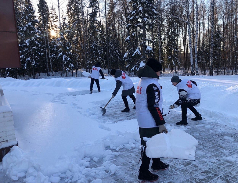 Волонтеры приходят на помощь